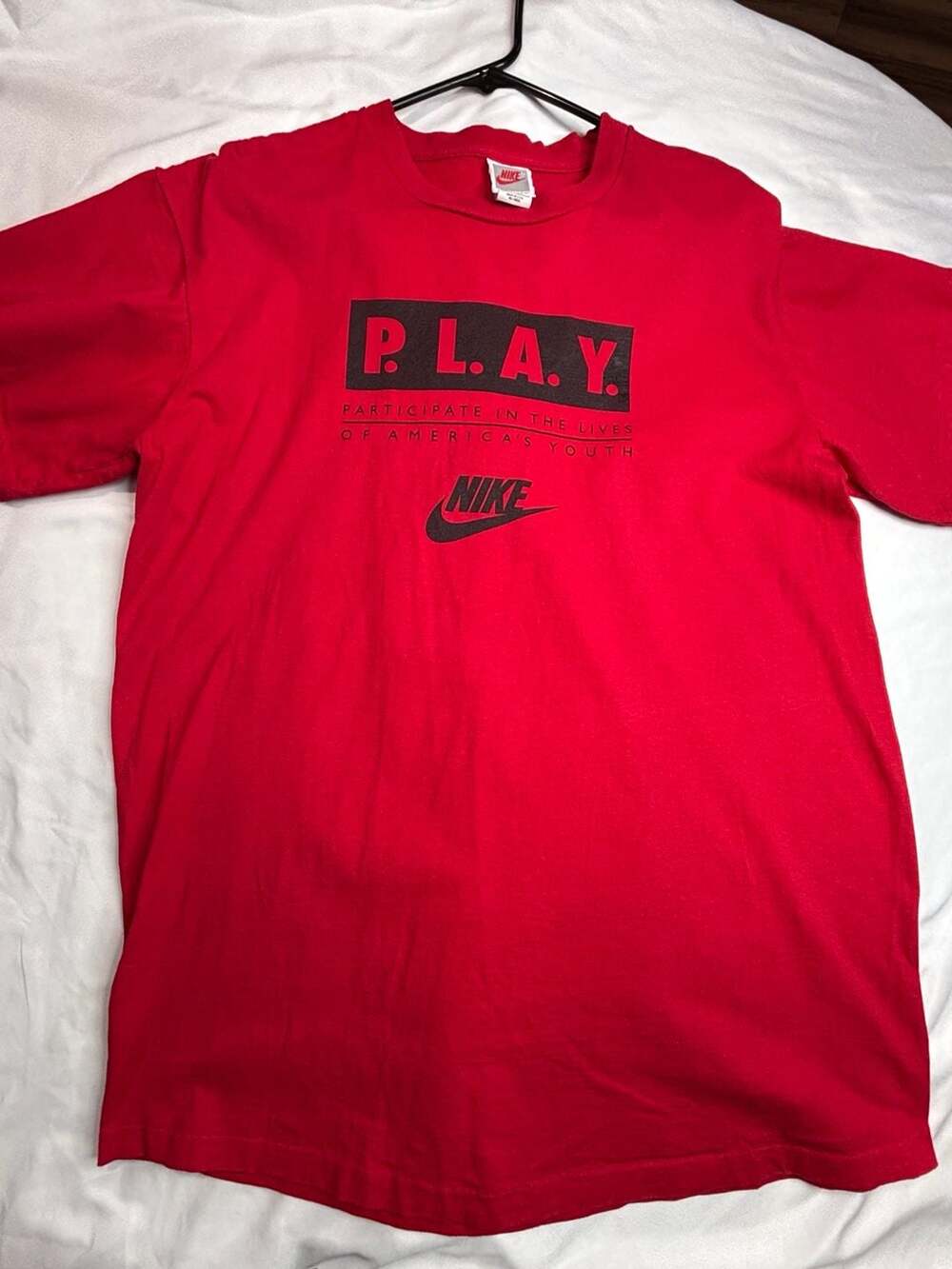 Nike Play T-Shirt Size XXL Red